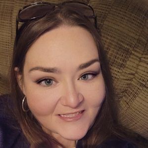 Meet your Posher, Brittney